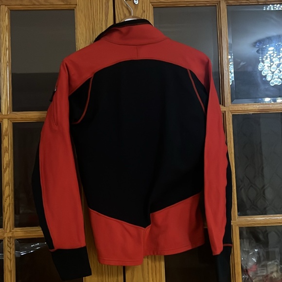Patagonia fleece jacket/sweater - Picture 4 of 5